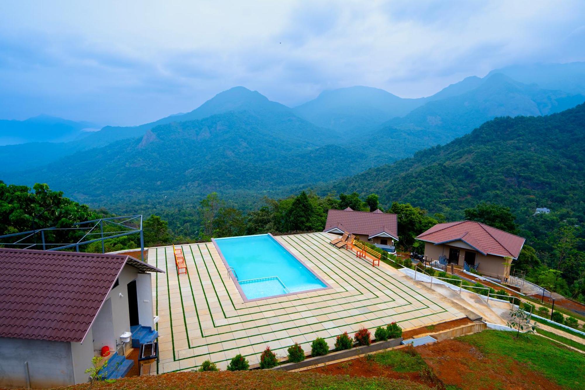 Karimb Resorts Vallikavungal Exterior photo