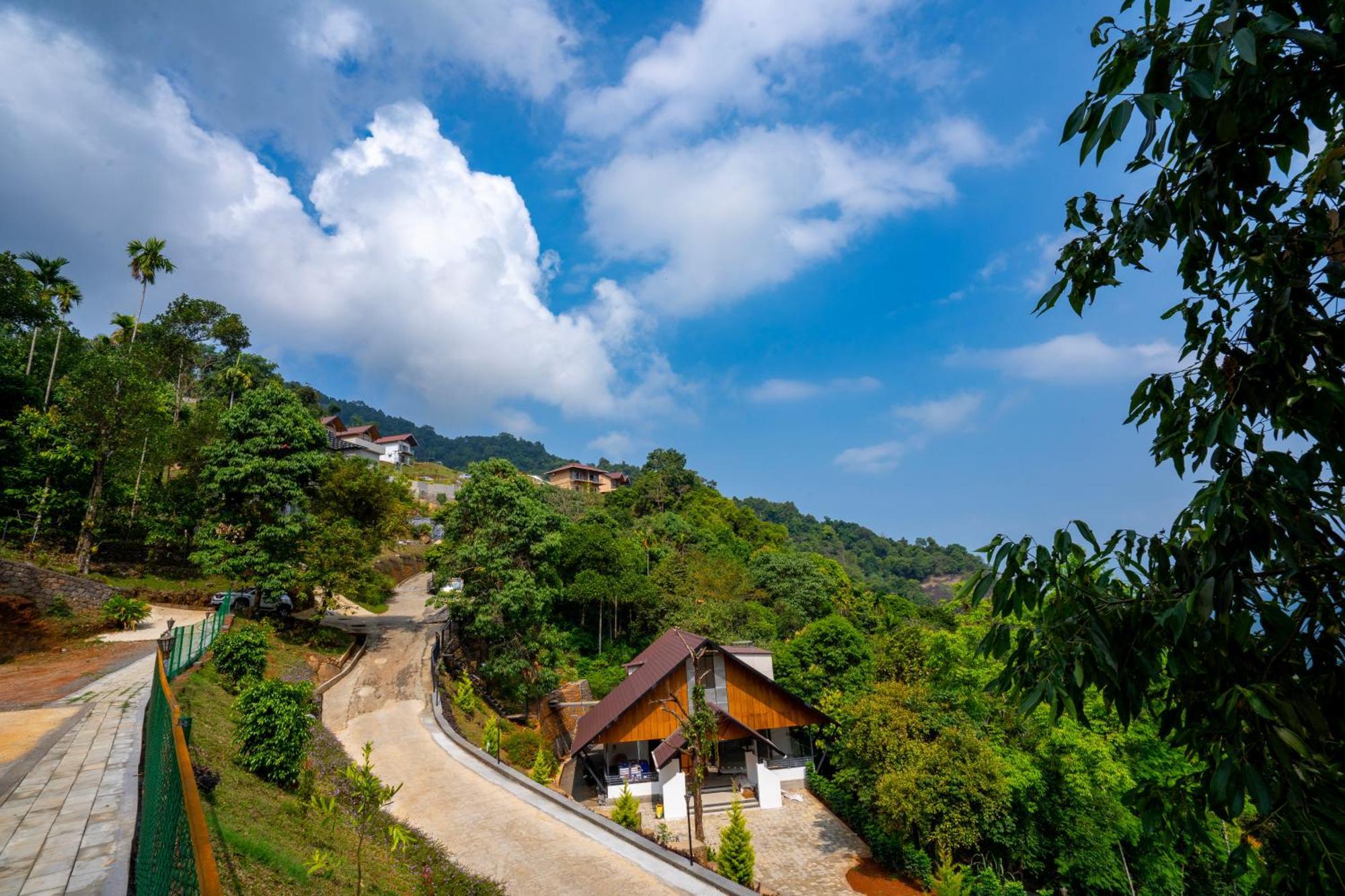 Karimb Resorts Vallikavungal Exterior photo